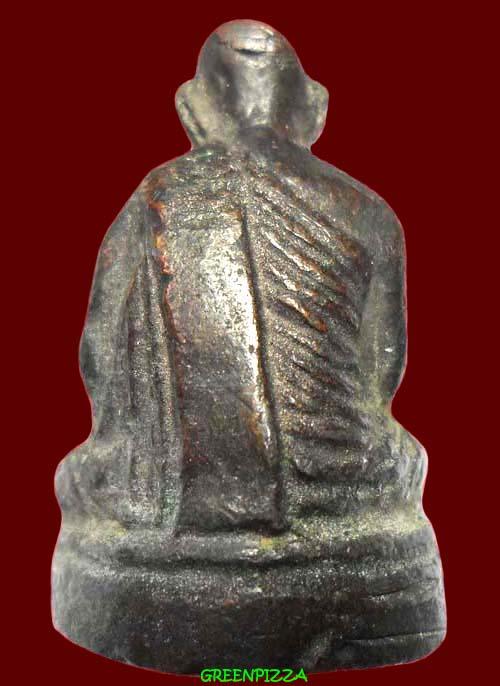 หลวงพ่อขอม พระหล่อโบราณ เมืองสุพรรณ