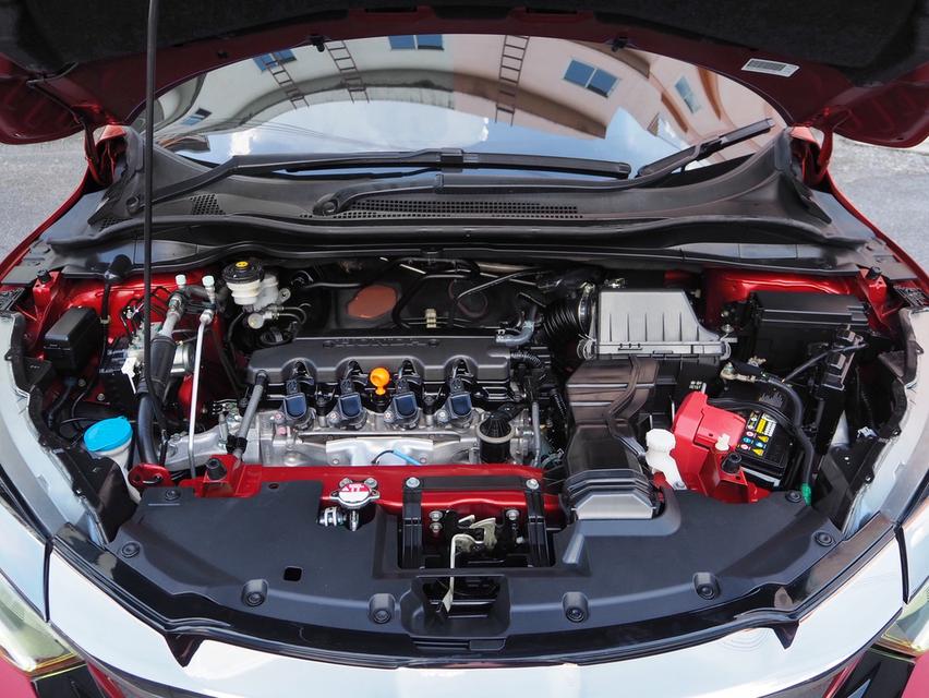 Honda HRV 1.8 RS Top  8
