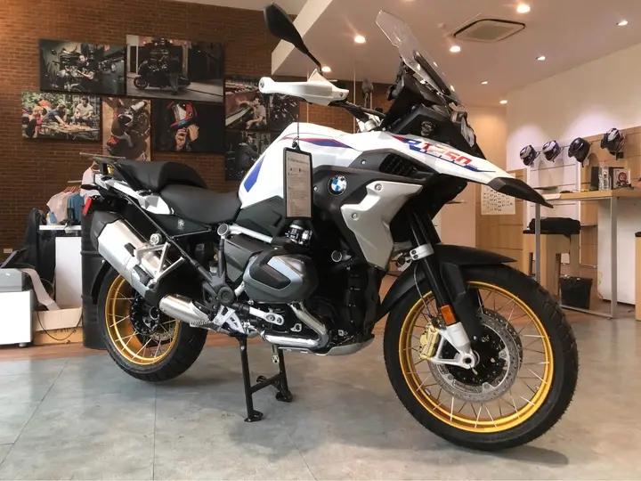 ส่งต่อรถมอเตอร์ไซค์สวยๆ BMW R 1250 GS 3