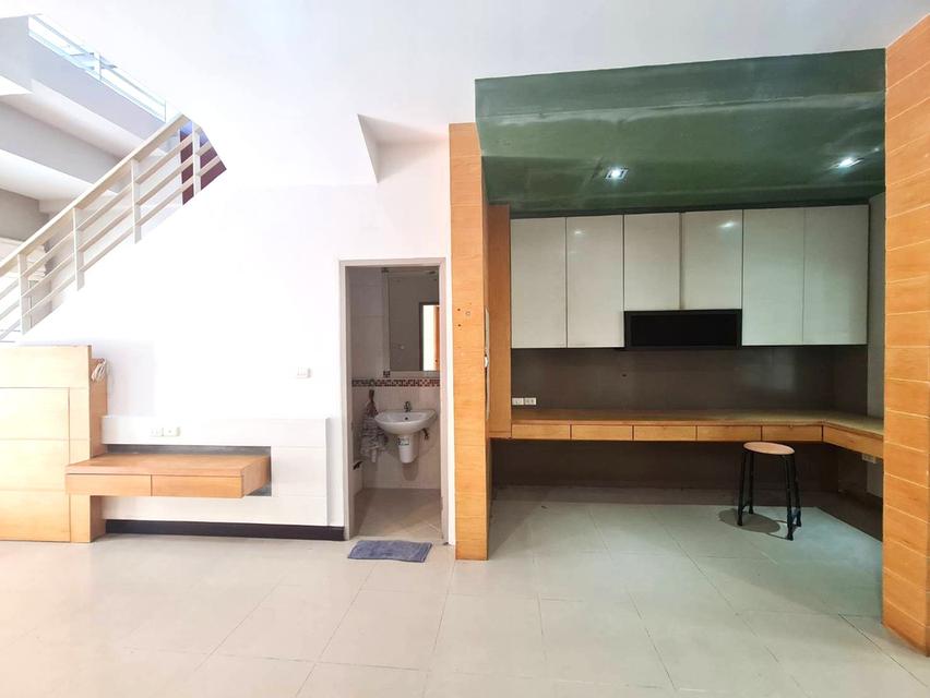 ขายบ้านกลางเมือง สวิสทาวน์ เกษตร–นวมินทร์ ทาวน์โฮม 3 ชั้น หลังใหญ่ หลังมุม รูปที่ 3