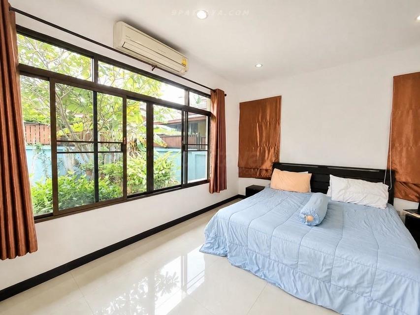 For Sale — Pool Villa at Grand Garden Village, Bang SarayPool villa for sale at Grand Garden Village, Bang Saray.Spacious land plot with swimming pool 7
