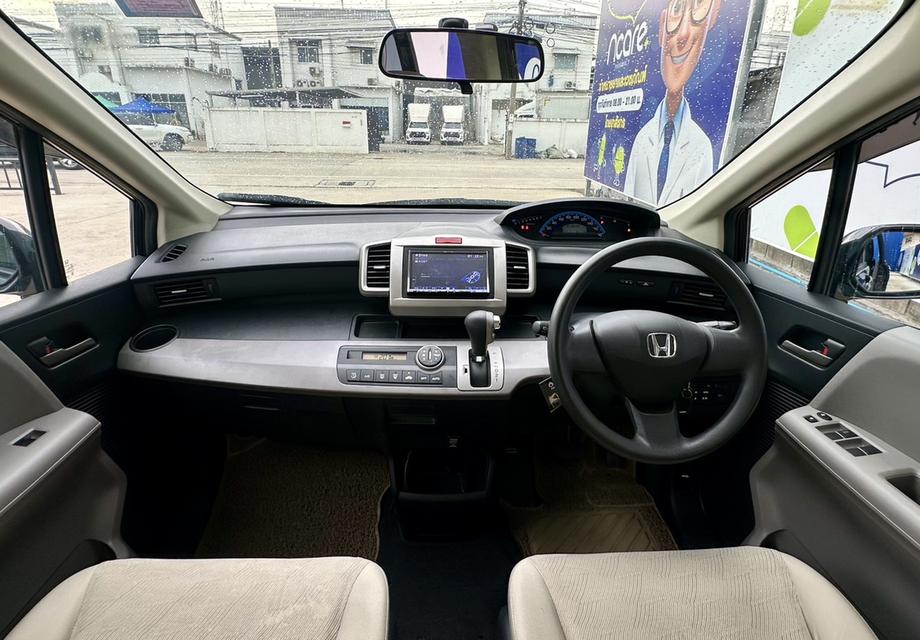 HONDA FREED 1.5 SE ปี 2012 11
