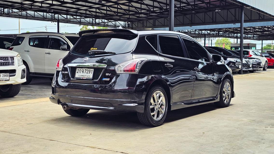 ขายรถ Nissan Pulsar 1.6SV Hatchback ปี 2013 สีดำ เกียร์ออโต้ รูปที่ 5