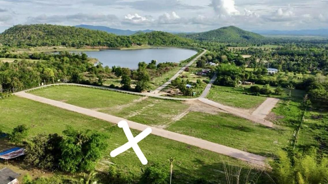 บ้านพร้อมที่ดิน200 ตรว. 10
