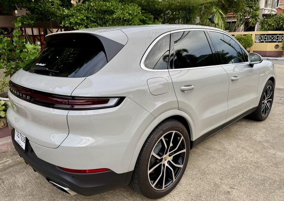Porsche Cayenne E-Hybrid āļĢāļđāļāļĒāđāļāļĒāļāļĩāđ 2
