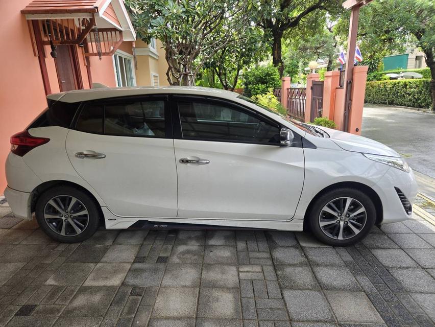 Toyota yaris 1.2 G auto ไมล์ 5 หมื่น