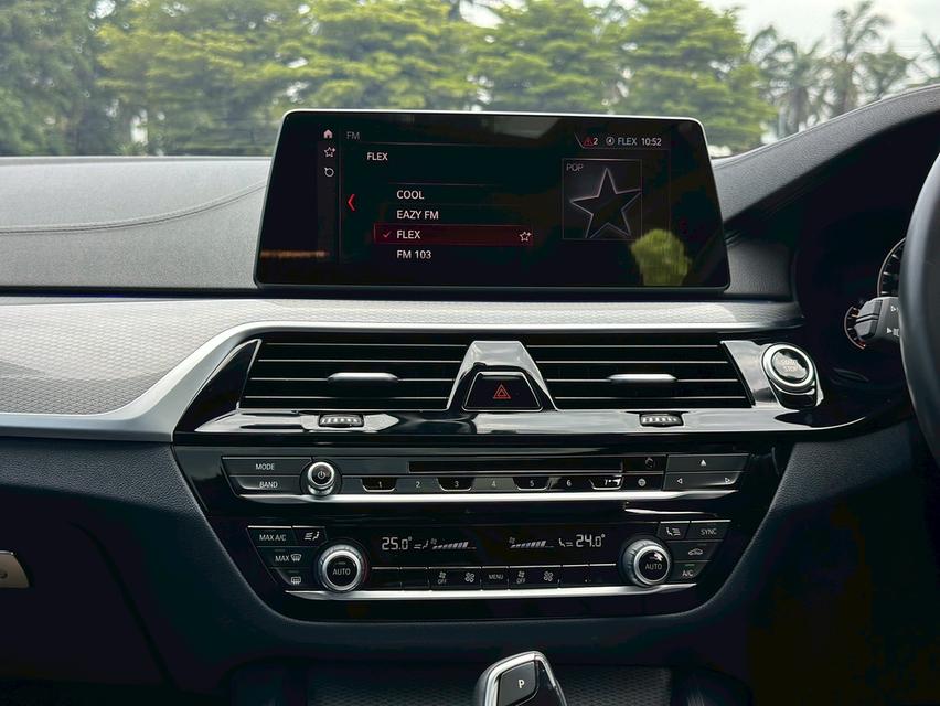 รหัสรถ PAT738 BMW 530e M Sport G30 ปี2020 14