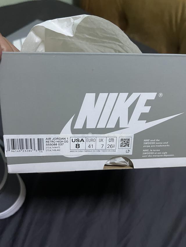 รองเท้า Nike Jordan 1 Retro OG High Stealth 4