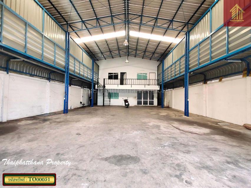 โกดัง พื้นที่สีม่วง พร้อมใช้ ซอยไทยประกัน ถนนเทพารักษ์ 4