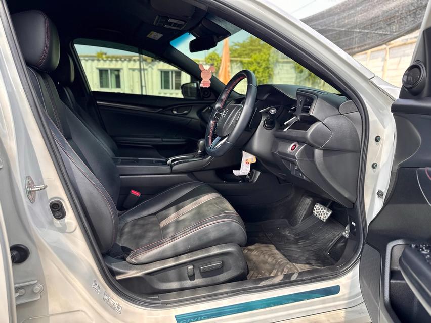 HONDA CIVIC FK 1.5 Rs TURBO (mnc)สีขาว ปี 2021 รูปที่ 9