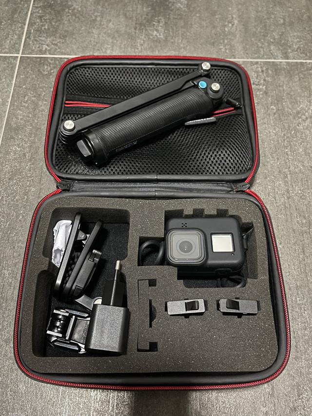 Gopro 8 สภาพตามการใช้งาน ของแถมเพียบ