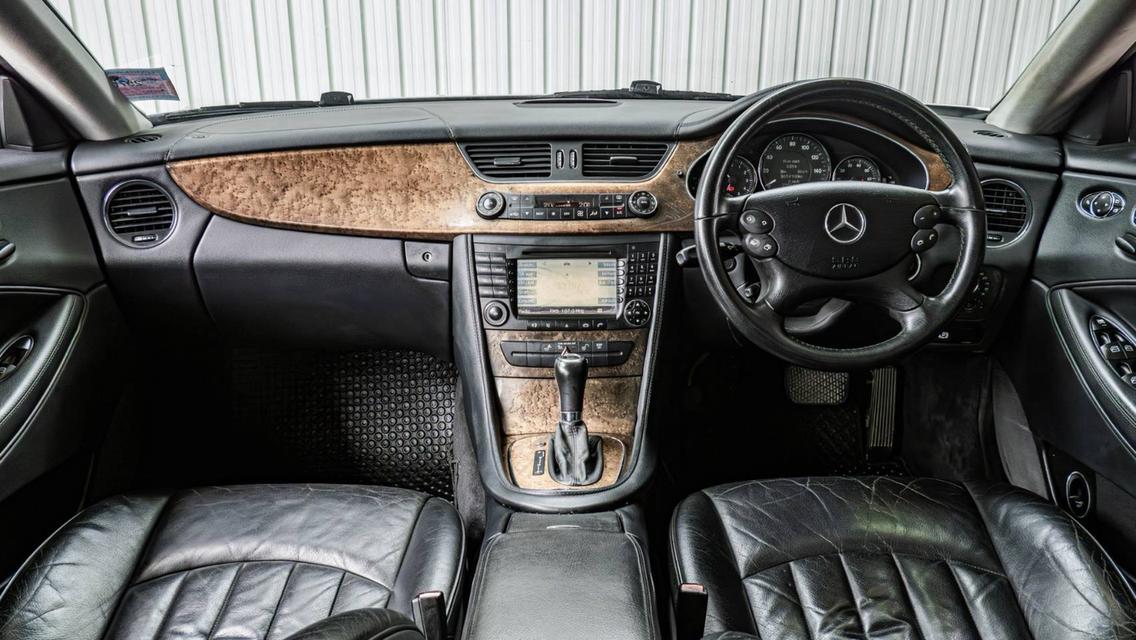 รถสวย BENZ CLS 500 AMG ปี 2010 รูปที่ 5