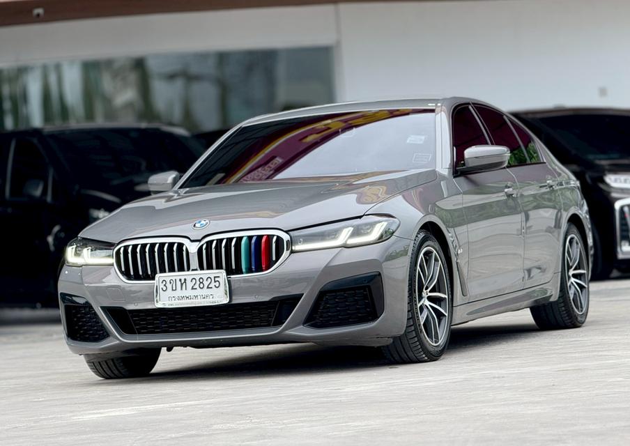 BMW SERIES 5 520d M SPORT 2021 