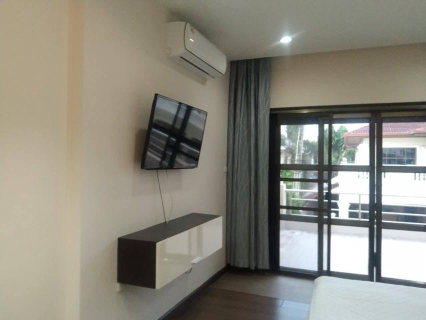 For rent pool villa European home place 16