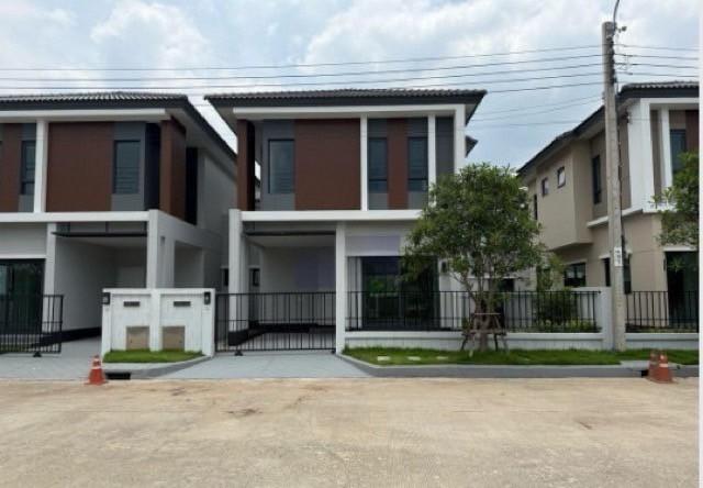 ให้เช่าบ้านแฝด 2 ชั้น Centro อ่อนนุช สุวรรณภูมิ บ้านใหม่ไม่เคยอยู่ ย่านกิ่งแก้ว ใกล้ Mega Bangna 1