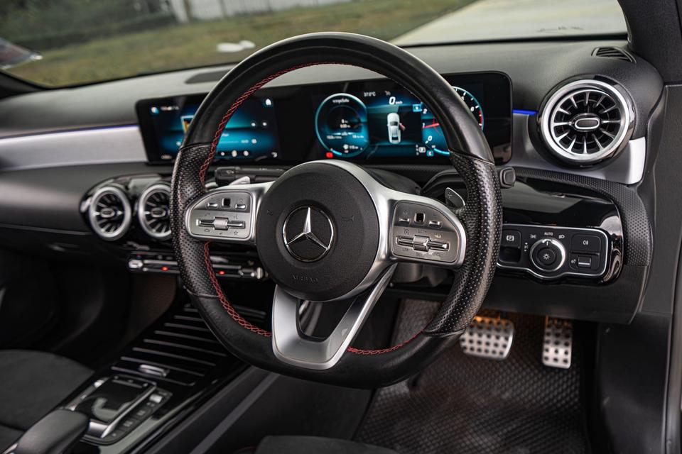 (แจ้งรหัสรถ CBL2538) Mercedes-Benz A200 AMG Dynamic 1.3 W177 AT 2022 รูปที่ 18