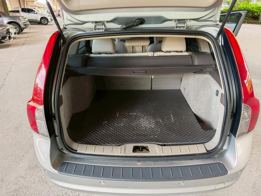 Volvo V50 Year 2013 15