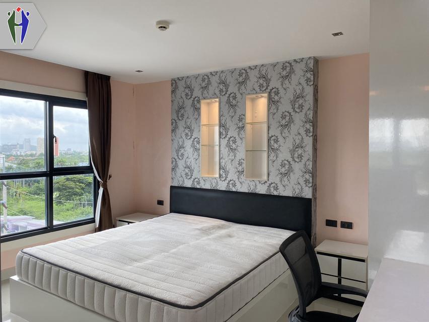 ให้เช่าคอนโดพัทยาใต้ 1 ห้องนอน ห้องมุม •	ขนาด 51 ตารางเมตร  1 ห้องนอน 1 ห้องน้ำ  •	ทีวี, 2 แอร์, ตู้เย็น •	บิ๊วอินครัวยุโรป เตาไฟฟ้า, เครื่องดูดควัน, 5