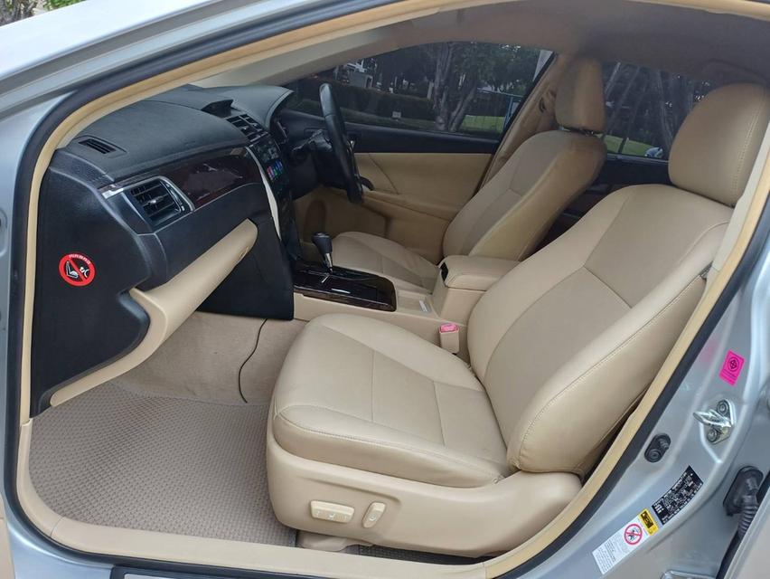 ปี2015 TOYOTA CAMRY 2.0G MINORCHANGE มี BOOK SERVIC 15