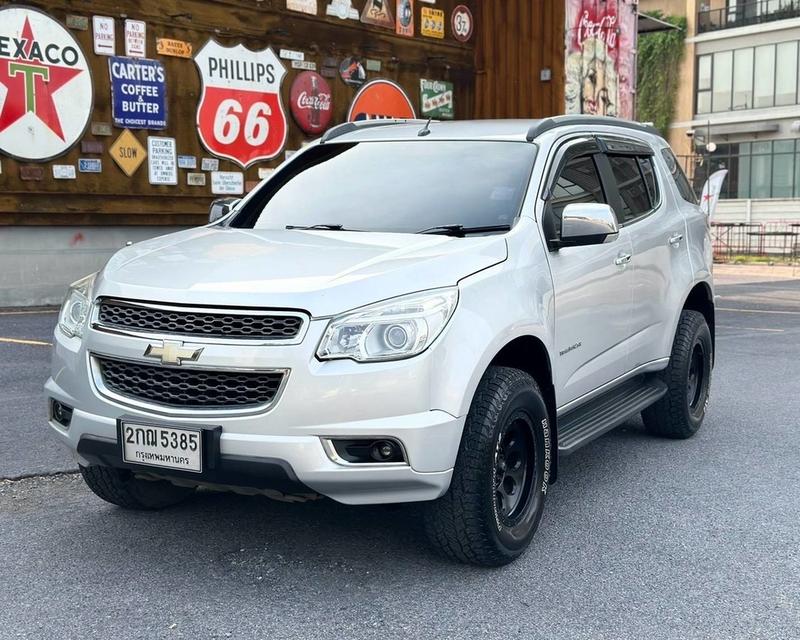 รหัสรถ QT5385 Chevrolet Trailblazer 2.8 LTZ เกียร์ Auto 4WD  สีบอร์น-เทา ปี2013