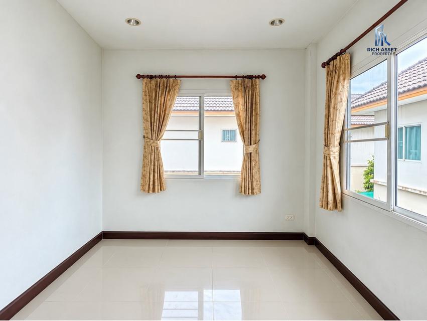 ขายด่วน บ้านเดี่ยว 63.80 ตร.ว. วิสต้าวิลล์ 3 ลำลูกกา คลอง 8 ใกล้รังสิต-ธัญบุรี หลังใหญ่ พื้นที่เยอะ สภาพดี แค่ 2.2 ล้าน 13