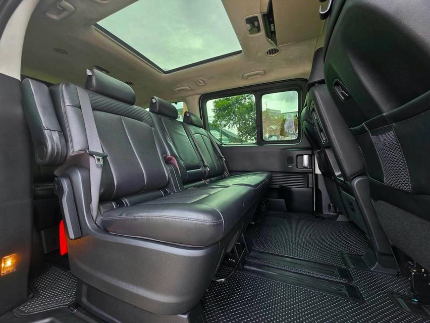 (แจ้งรหัสรถ PEAT641) HYUNDAI STARIA PREMIUM (SUNROOF) ปี 2025 แท้ รูปที่ 17