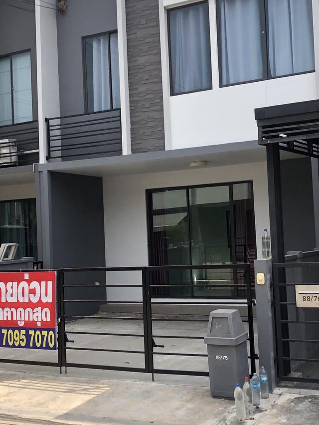 ทาวน์เฮ้าส์ 2 ชั้น พลีโน่ รังสิตคลอง 4 วงแหวน ติดต่อ 087-095-7070 15