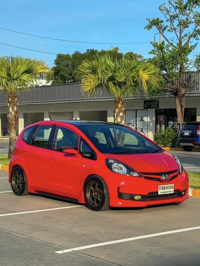 Honda Jazz GE ปี 2008 สีแดง จังหวัด เชียงใหม่