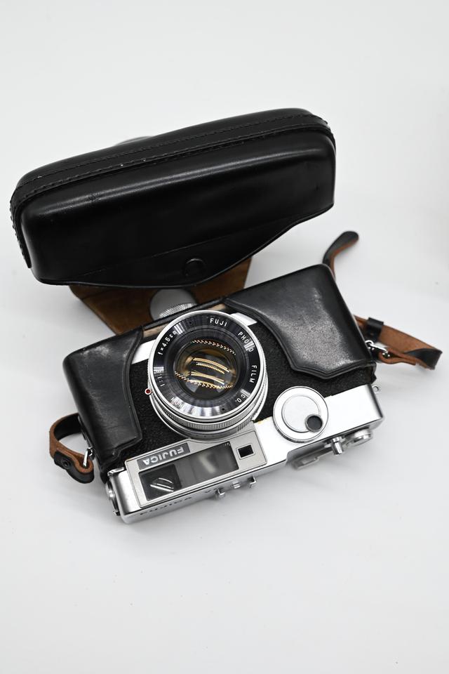 Fujica V2 – ครบกล่อง 9