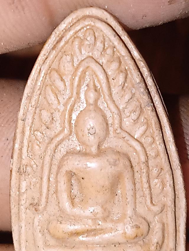 พระเครื่องเก่าบ้านๆคับ รูปที่ 16