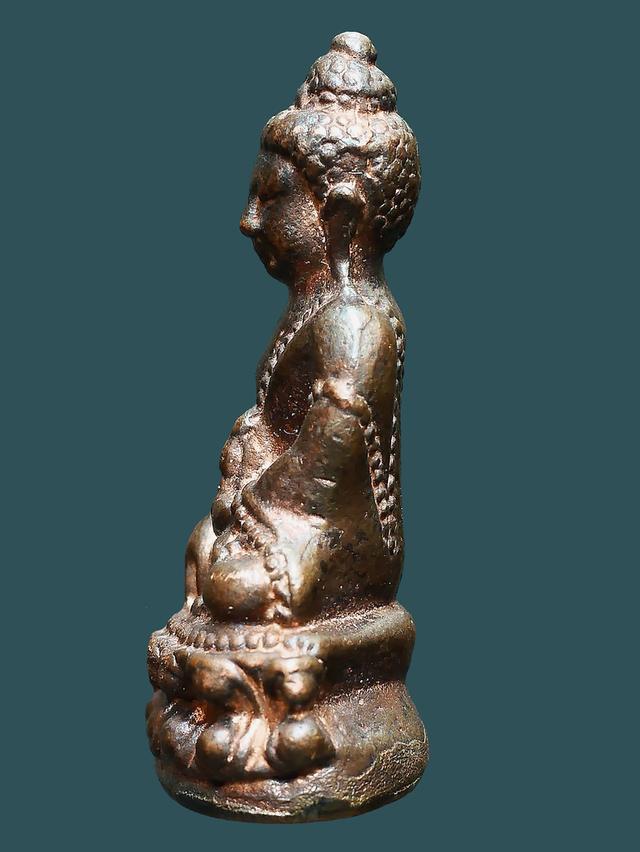 ประวัติการสร้าง พระกริ่งชินบัญชร หลวงปู่ทิม วัดละหารไร่ ตอกโค๊ต นะ และหมายเลข ๑๒๖๙...เก่าๆ 3