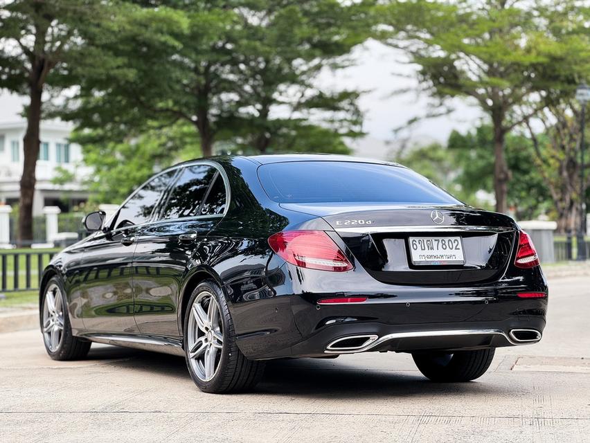 รหัสรถ AVA7802 🌟 Mercedes Benz E220d (ดีเซล) AMG Top 8