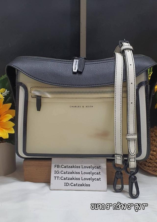 กระเป๋าสะพายข้าง Charles & Keith รูปย่อยที่ 4