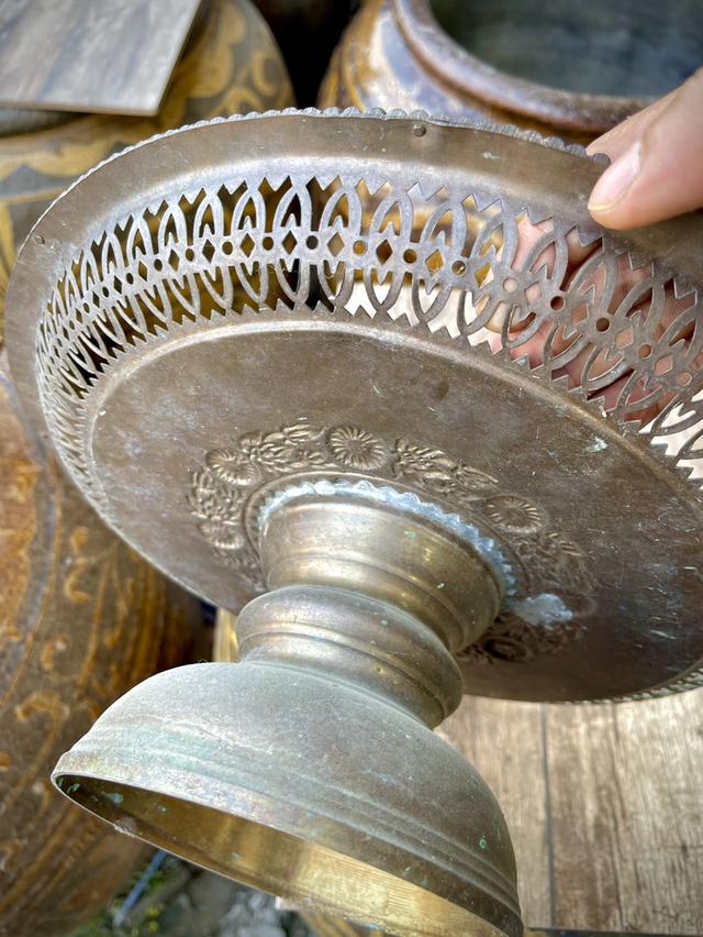 พานทองเหลืองโบราณ ลายดอกทานตะวัน พานโตกทองเหลืองโบราณ ขนาด12นิ้ว ลายฉลุ