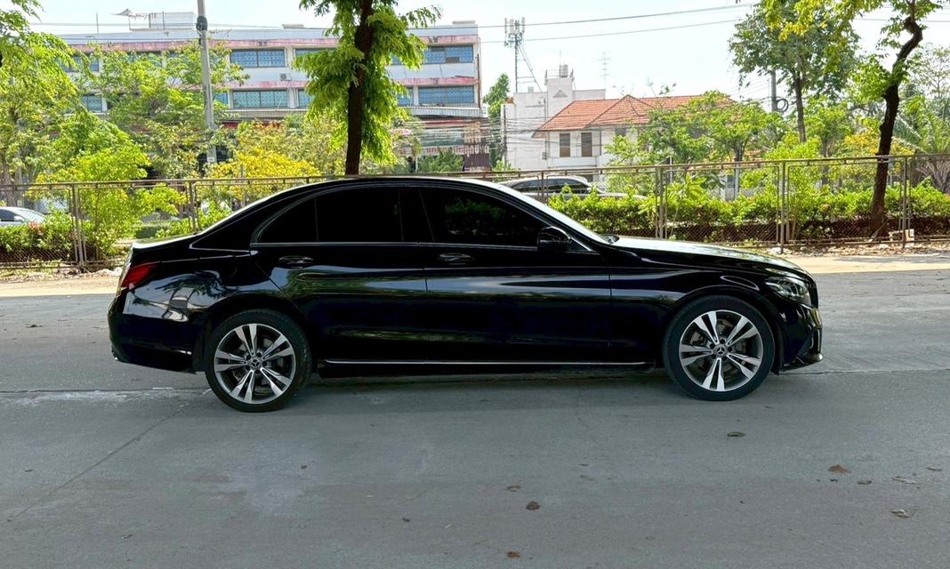 ขายรถ Benz C220D W205 ปี 2019 สีดำ เกียร์ออโต้ 8
