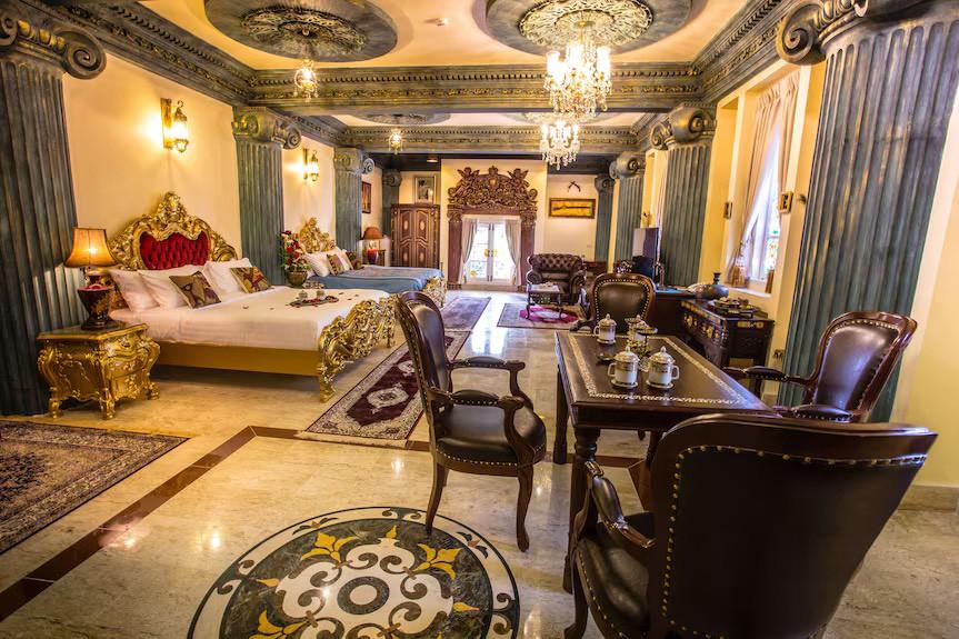 โรงแรมหรูสไตล์เรเนสซองค์ ที่เดียวใจกลางเมืองเชียงใหม่มูลค่า 300 ล้านขายเพียง 170 ล้าน เท่านั้น 13