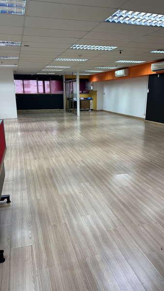 ให้เช่า ออฟฟิศ ถนนสุขุมวิท BTS นานา วัฒนา BRE23233