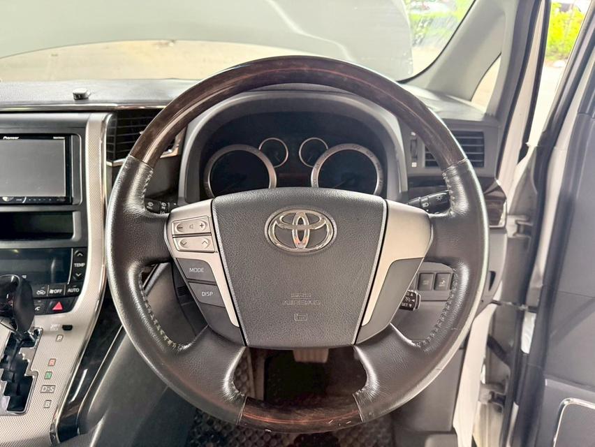 Toyota Vellfire 2.4 Hybrid  E Four AT ปี 2014 12