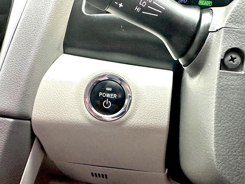 TOYOTA CAMRY 2.4 HYBRID DVD ปี 2011 รูปที่ 16