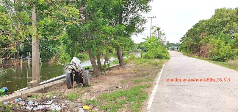ขายที่ดินติดถนนบางบัวทอง-สุพรรณบุรี ทล.340 เนื้อที่ 26.5ไร่ (ทางเข้าเป็นภาระจำยอม 15x200m)ด้านหลังติดถนนเลียบคลอง 11