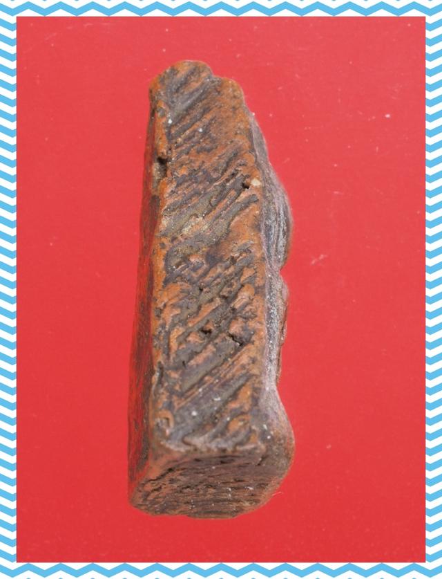 a89.พระนางพญา พระเครื่อง 3