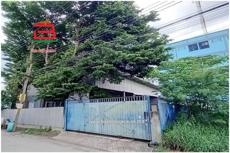 ที่ดินพร้อมสิ่งปลูกสร้าง ซอยลาดปลาเค้า 34 เนื้อที่ 104 ตรว. ใกล้ปั้มปตท.สาขาเกษตร-นวมินทร์ ถนนประเสริฐมนูกิจ แขวงจรเข้บัว เขตบางกะปิ กรุงเทพฯ