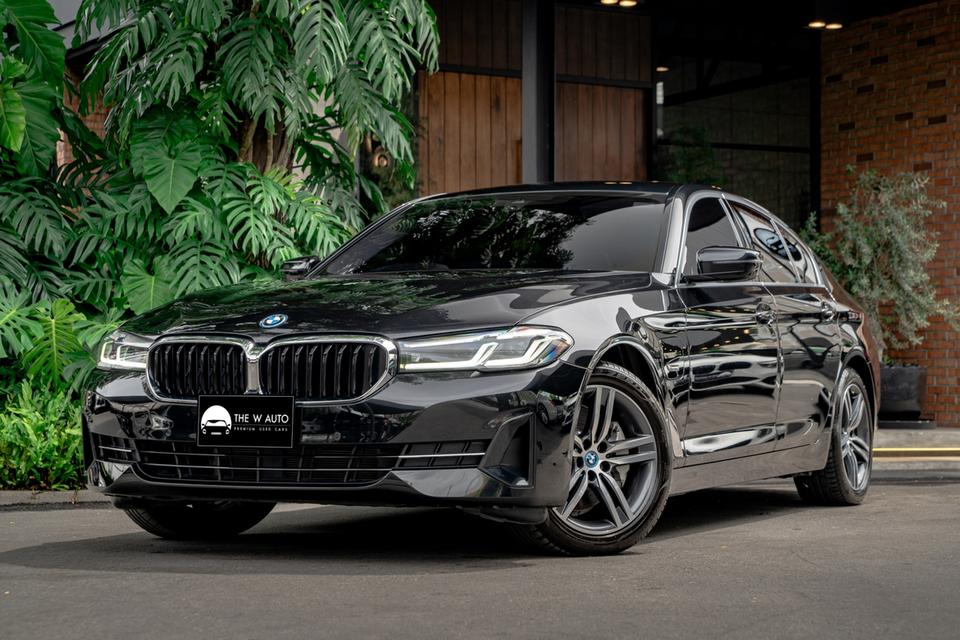 BMW 530e Eilte LCI รุ่น G30 ปี 2022💥 𝐁𝐌𝐖 𝟓𝟑𝟎𝐞 ใหม่กริบเหมือนเพิ่งแกะ ...