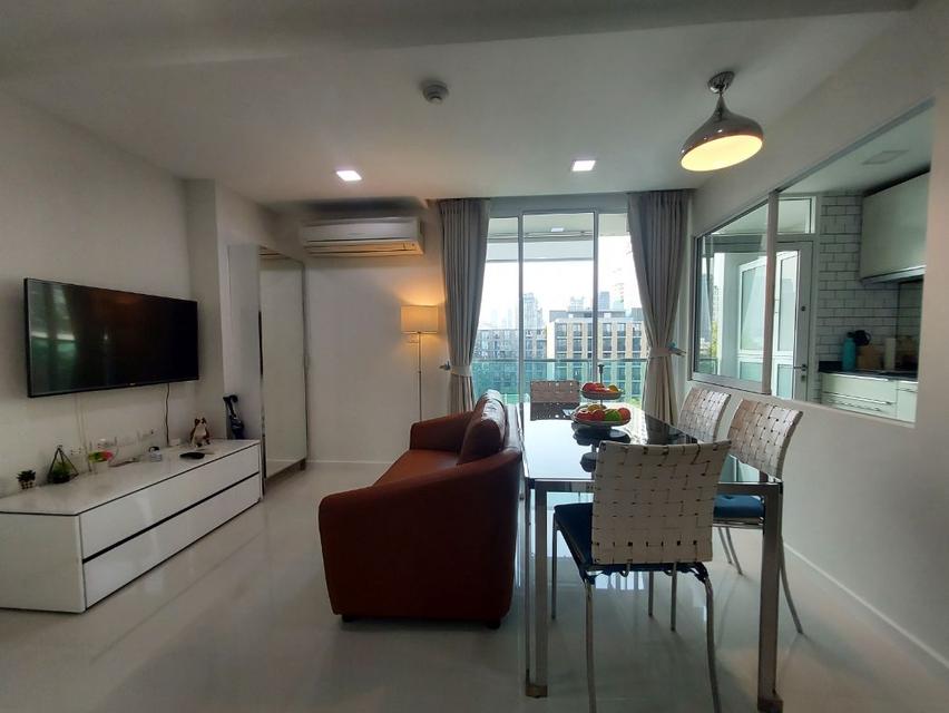 ให้เช่า คอนโด just renovated 2 bedrooms city viewTree Condo เอกมัย 60 ตรม. close to BTS Ekkamai Thonglor Sukhumvit area 2