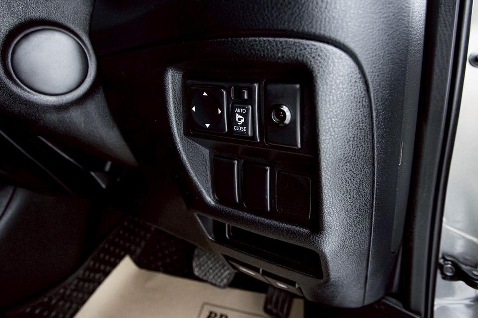 รหัสรถ 1D630 JUKE 1.6 V 2014 12