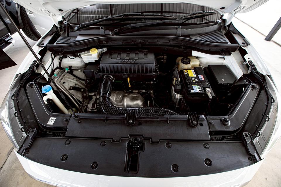 MG ZS 1.5 X Sunloof ปี 2020 สีขาว มือเดียวป้ายแดง  11