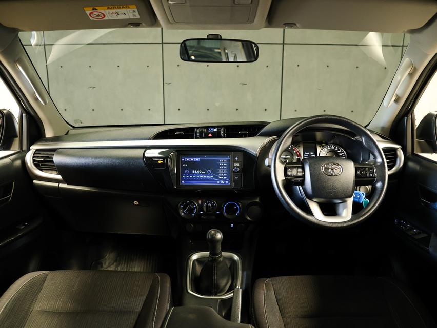 2024 Toyota HILUX REVO 2.4 Double Cab Prerunner Entry Pickup MT B6793 รูปที่ 6