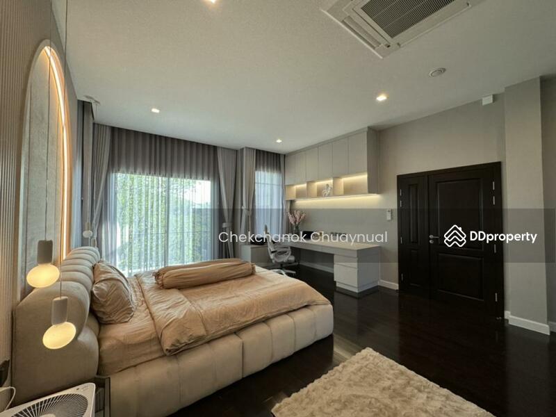 ขายคฤหาสน์หรู Grand Bangkok boulevard กรุงเทพกรีฑา 5 นอน 6 Type ใหญ่สุด ราคาถูกที่สุดในโครงการ น้ำ 45ลบ. 20