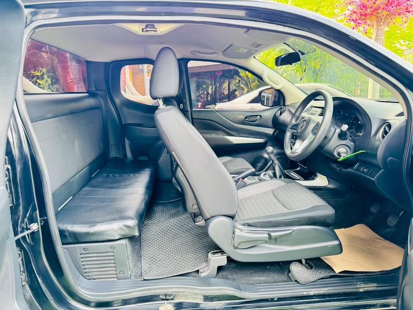  #Nissan Navara 2.5 KING CAB SL ปี : 2023 เกียร์ : ธรรมดา เครื่องยนต์ : 2,500 CC ดีเซล สี : ดำ 8