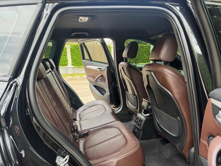 รหัสรถ AVA5511 ⭐️ BMW X1 sDrive20d Msport Top 2021 ดีเซล 9